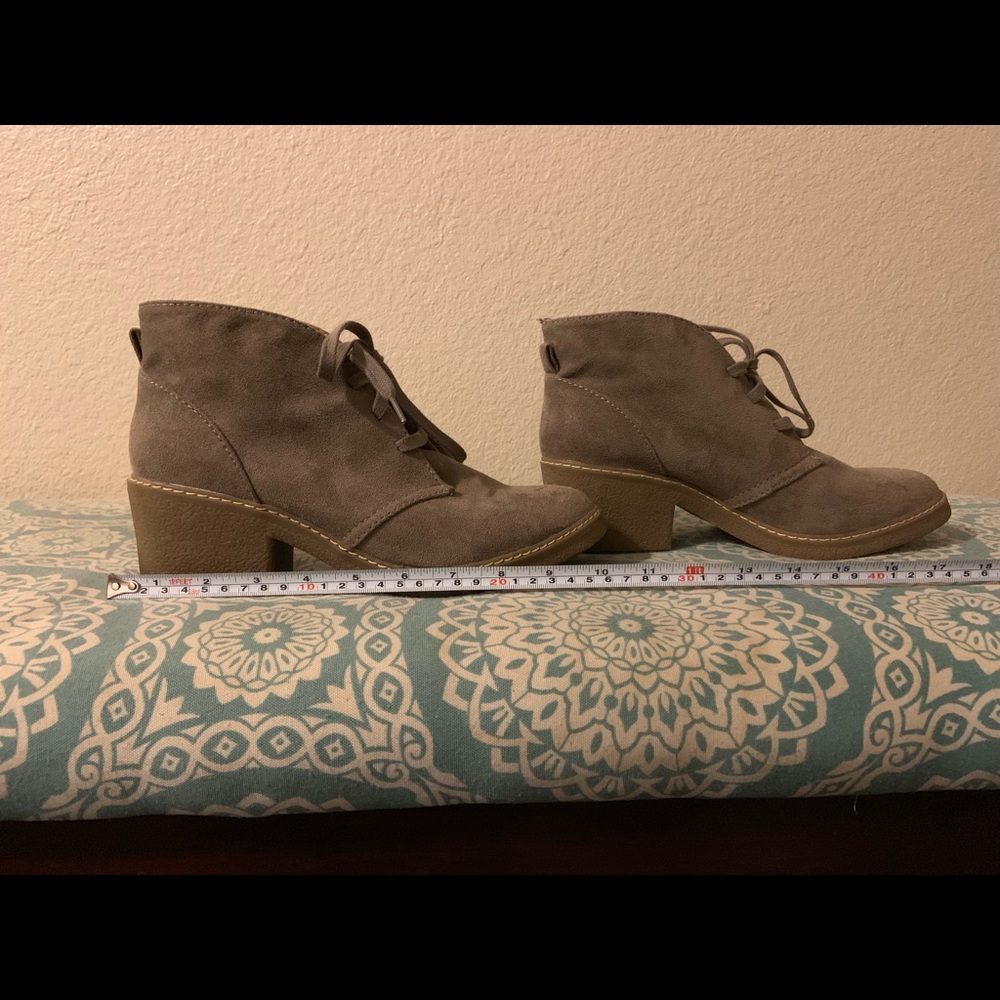 To be donated 12-2-19 Merona ankle boots 9 1/2